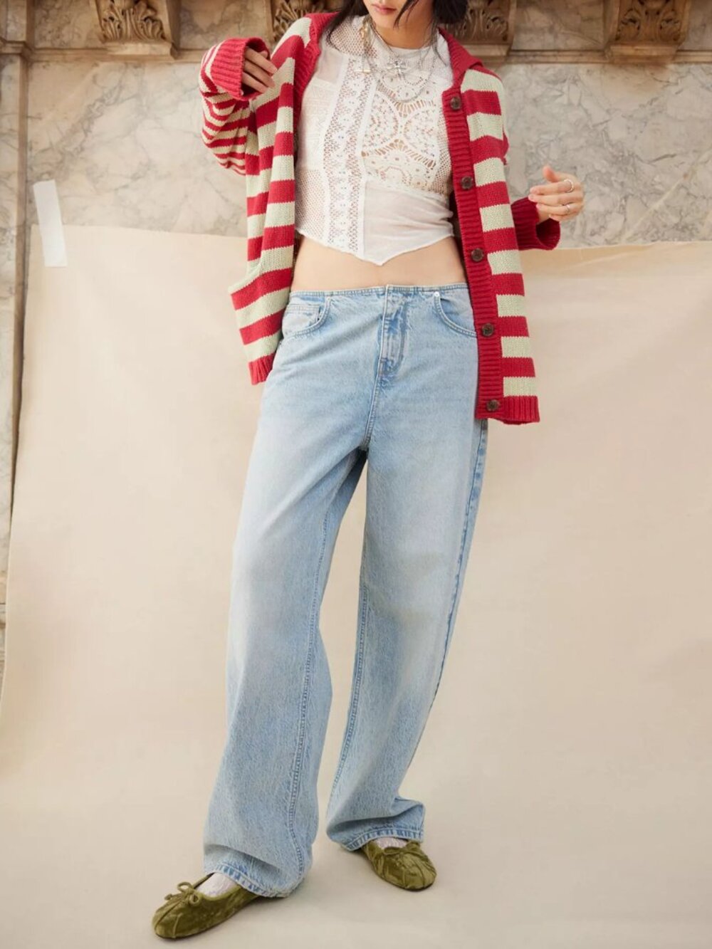 NEW BDG Bella No Waist Jeans Size 31